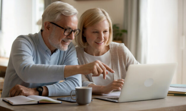 How to Start Coaching, Teaching & Creating Online Courses in Retirement (Full Guide for 2026)